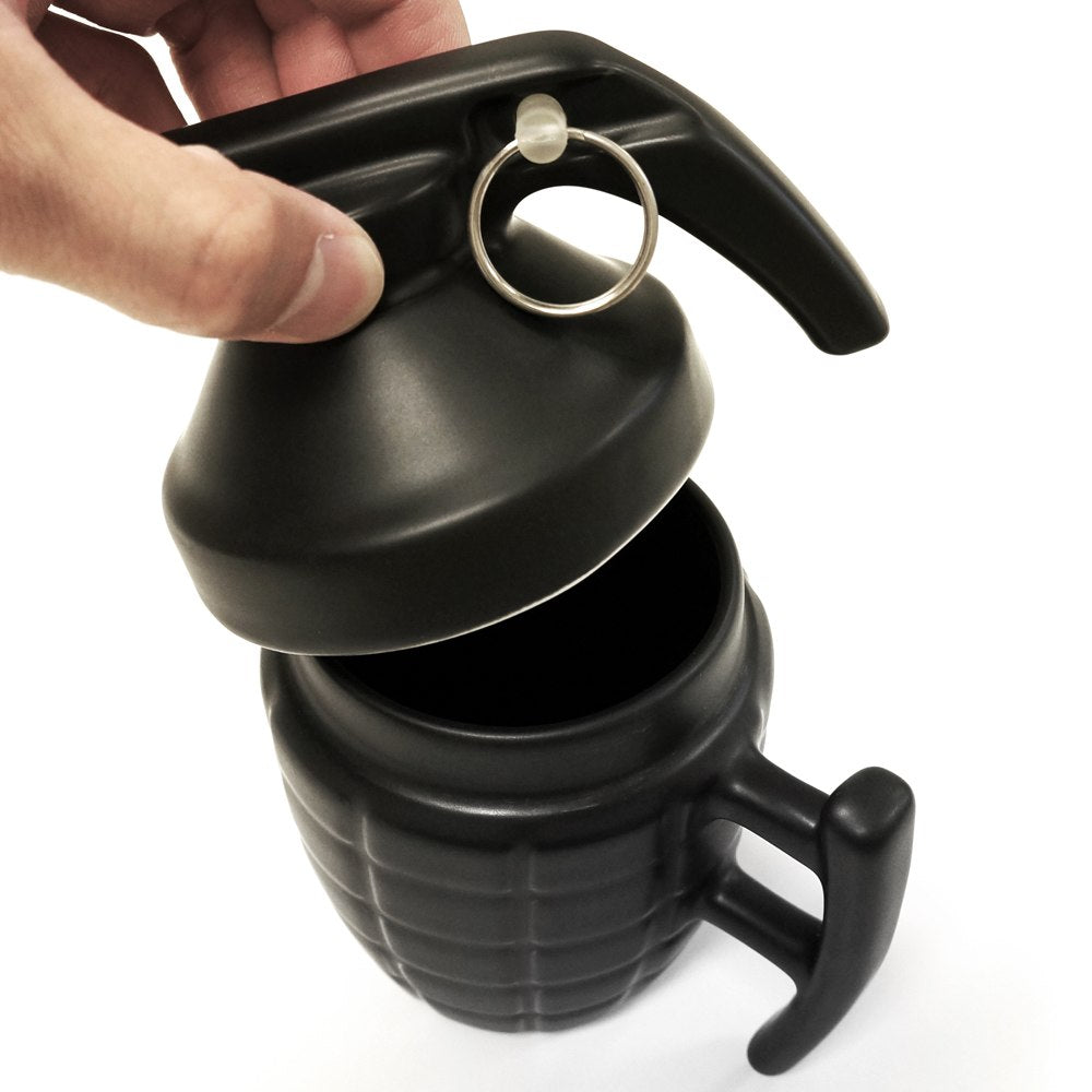 Creative Hand Grenade Designed Mug Ceramic Water Coffee Mug Cup With Lid Handgrip Office Tea Cup Drinkware Creative Hand Grenade Designed Mug Ceramic Water Coffee Mug Cup With Lid Handgrip Office Tea Cup Drinkware