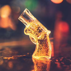 Creative 3D Gun Shaped Vodka Beer Cup Drinking Beer Glass Transparent Revolver Shot Glasses Cup Drinkware
