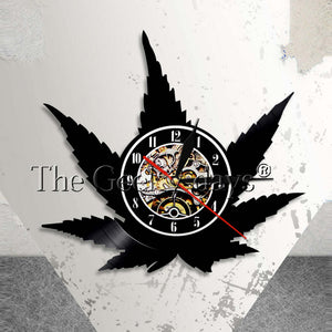 Weed Leaf Wall Clock Vintage Vinyl LP Record Wall Clock Marijuana Leaf Silhouette Icon Wall Art Pot Leaf Stoner Gift